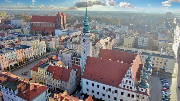 Urzekająca panorama miasta. 