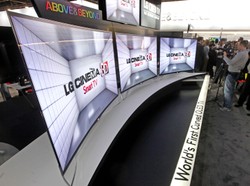 Powrót zakrzywionych telewizorów. Oto nowy OLED LG