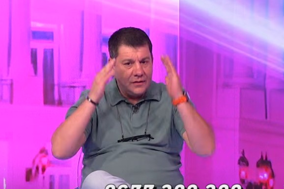ŠOK U EMISIJI Gledateljka iz Kine se uključila u program, sve iznenadila o Ivanu Marinkoviću - ON SE HVATAO ZA GLAVU