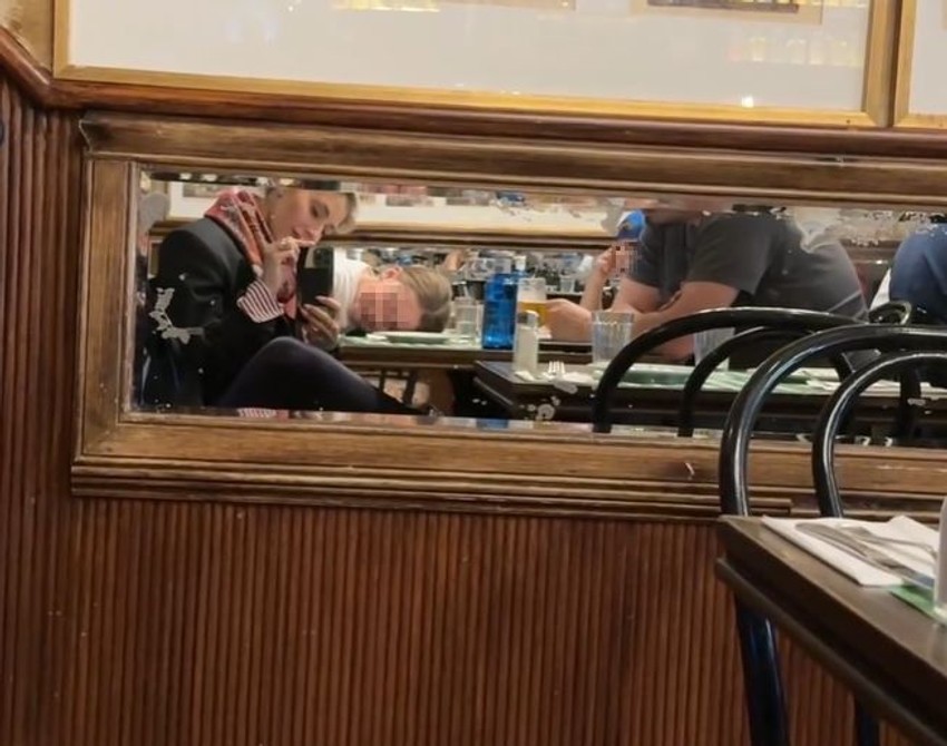 Kristina Radenković, objava