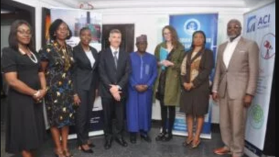 L-R: The Director General, NCS, Mrs Vivian Chimezie-Azubuike; member of NCS Governing Council, Ms Ifeoma Nwagbogu; member NCS Governing Council, Jean-Chiazor Anishere (SAN); Maritime Advisor, U.S. Consulate, Lagos, Leut. Commander Patrick Moon; NCS President, Mr Aminu Umar; Economic Adviser, U.S Consulate, Ms Jordan LaChance; Ms Ngozi Nkwoh; and a member NCS Governing Council, Mr Abimbola Ogunbanjo.