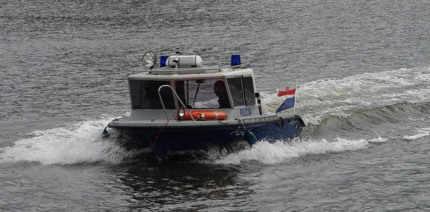 Na brzegu rzeki został tylko rower i rzeczy osobiste. Tragiczny finał poszukiwań...