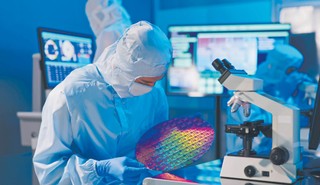 Widmo kryzysu półprzewodników powraca. Nexperia zatrzymuje dostawy, branża motoryzacyjna w napięciu