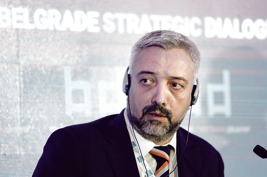 Jevgenij Primakov je novinar i poslanik ruske Dume, poznat i kao unuk bivšeg ruskog ministra spoljnih poslova čije ime nosi