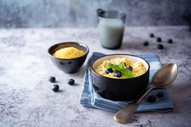 Recept za omiljeni DORUČAK naših BAKA u novom ruhu: Hranljiv i ukusan – prste da poližeš, a pravi se za samo jedan minut