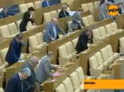 Zobacz cudowne rozmnożenie deputowanych