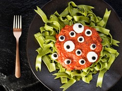 Strrrasznie smaczny i piekielnie strrraszny zielony makaron. PRZEPIS na Halloween
