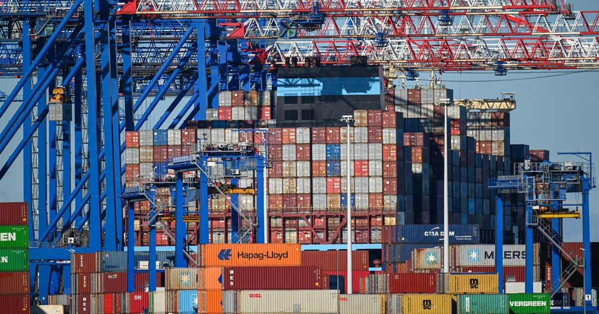 Pilot gdańskiego portu zauważył coś niepokojącego. Miał nosa. Szok, w jakim stanie był kapitan z Rosji