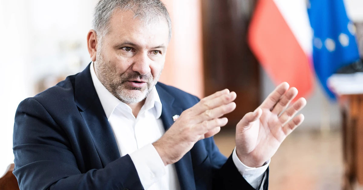 Żurek o uchyleniu immunitetu Ziobrze: "Prawo jest równe dla każdego; rozliczymy tych, którzy je łamią"