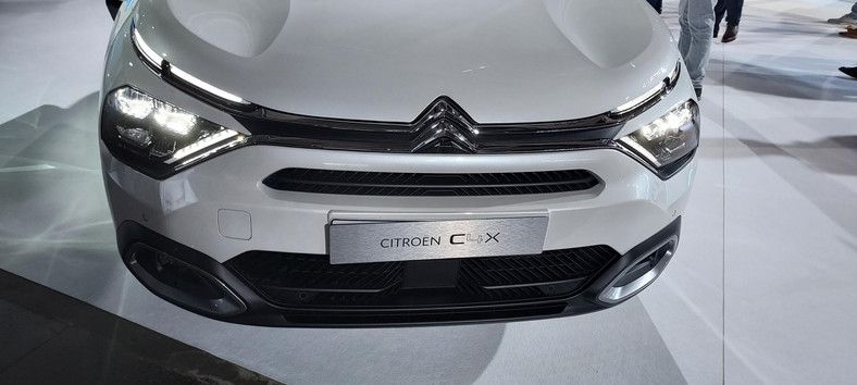 Citroen C4 X