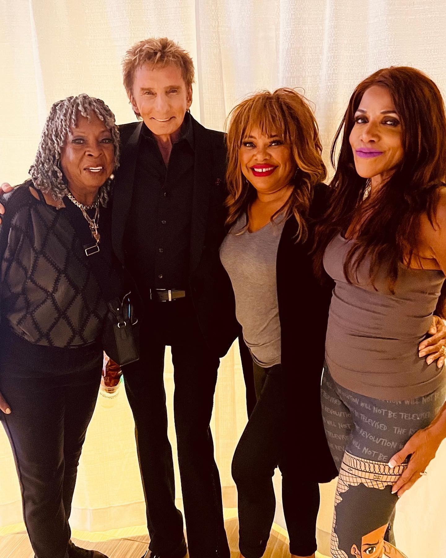 Spevák Barry Manilow.