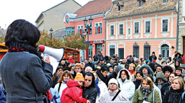 Káosz és blokád, ez most Esztergom