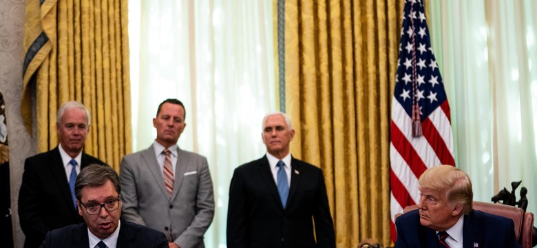 Niebywała wpadka prezydenta Serbii. Dopiero od Trumpa dowiedział się, co podpisuje