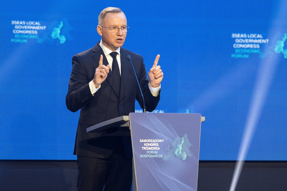 Andrzej Duda zawetował ustawę o likwidacji komisji ds. badania rosyjskich wpływów