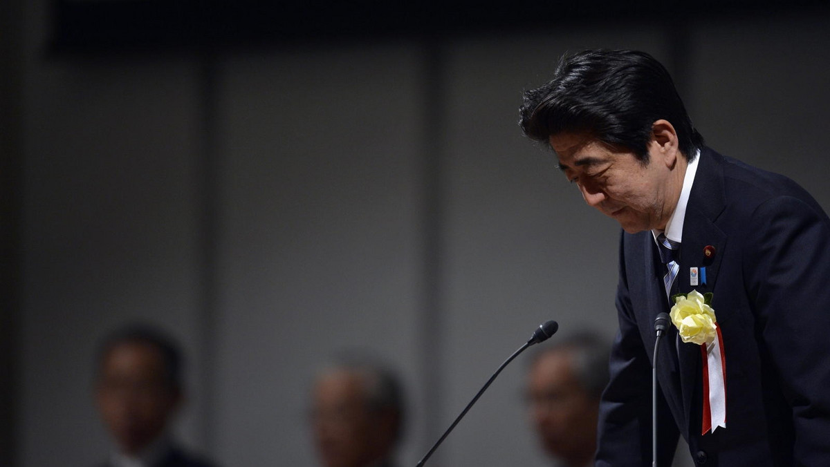 "Abenomics", jak nazywana jest polityka ekonomiczna nowego japońskiego premiera Shinzo Abe, przynosi efekty. Gospodarka kraju kwitnącej wiśni rozwija się w tym roku znacznie szybciej od oczekiwań - wynika z opublikowanych w poniedziałek danych.