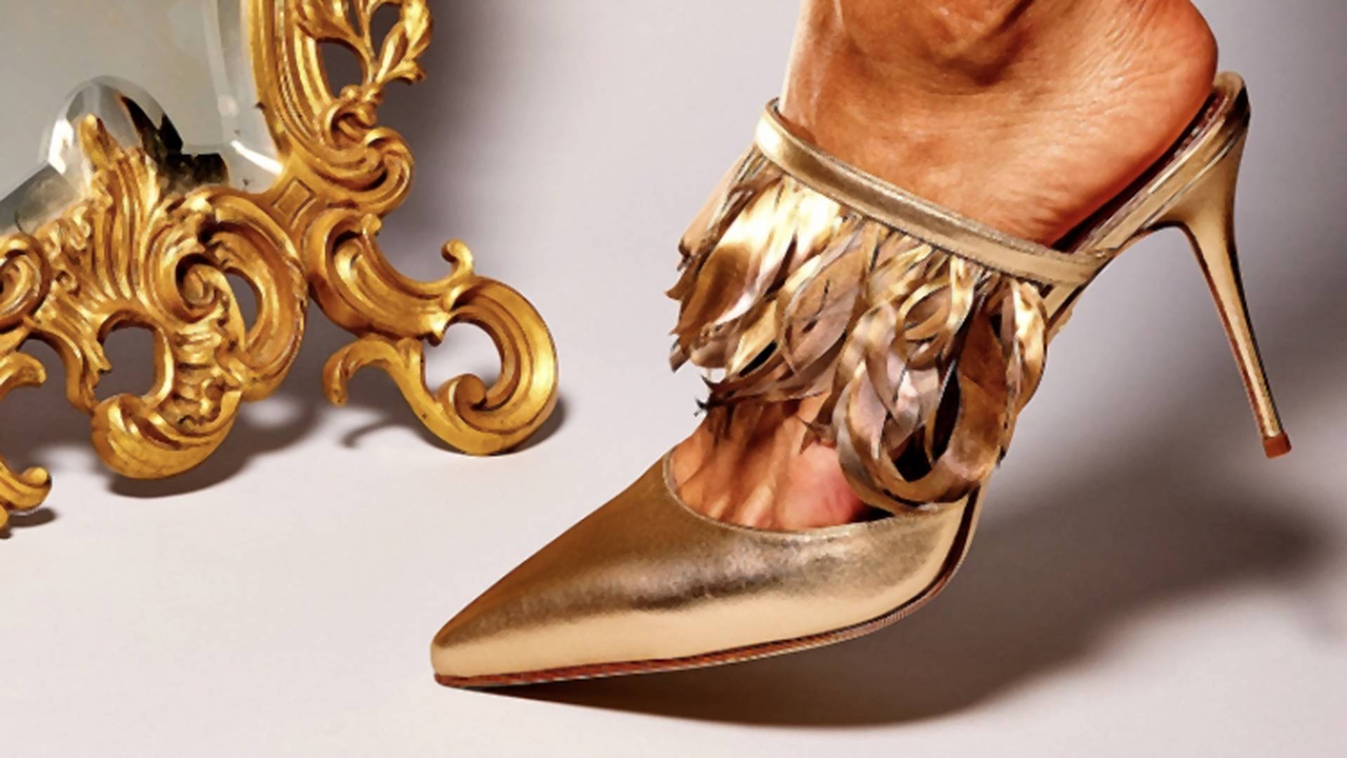 Pola veka čarolije Manolo Blahnik cipela - evo po čemu ćemo ovog vizionara uvek pamtiti 