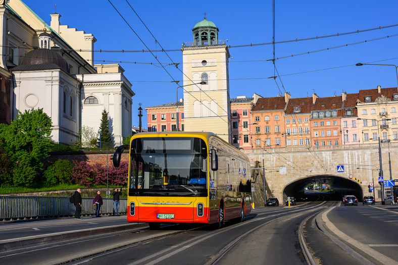 Autobus Yutong U12 na testach w Warszawie