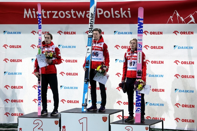 Paweł Wąsek, Klemens Joniak i Dawid Kubacki