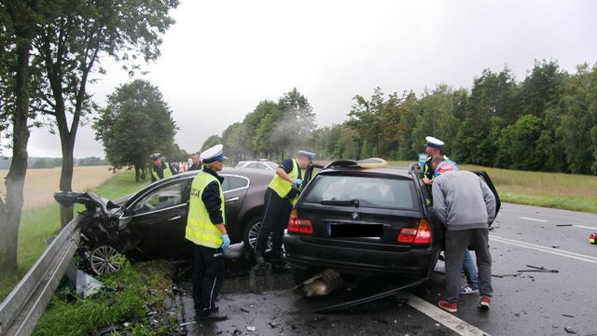W weekend na drogach Warmii i Mazur w 19 wypadkach zginęły trzy osoby, a 32 zostały ranne.