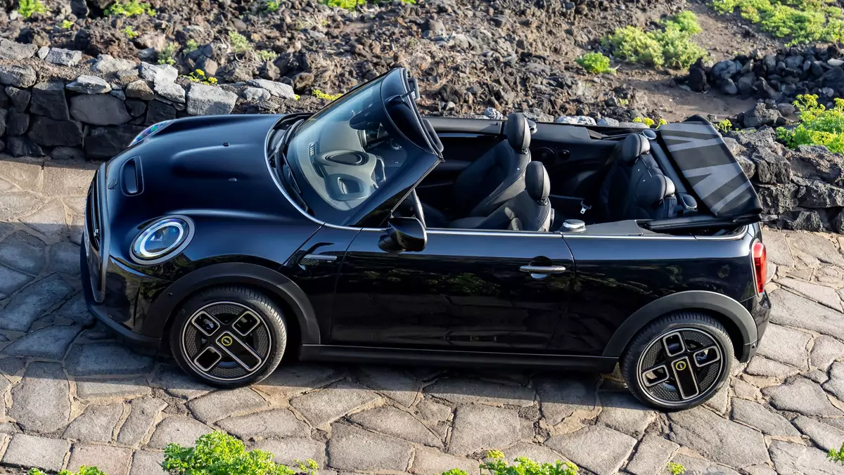 MINI Cooper SE Cabrio (2023 r.)