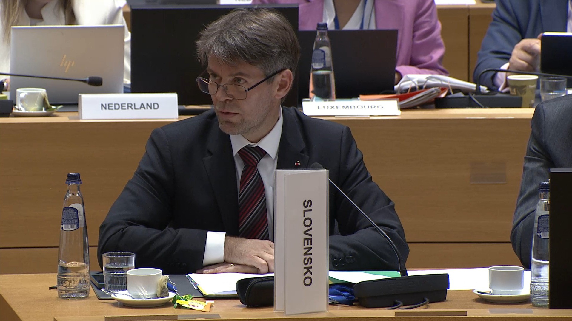 Štátny tajomník Ministerstva zahraničných vecí a európskych záležitostí (MZVEZ) SR Marek Eštok na rokovaniach v Bruseli.