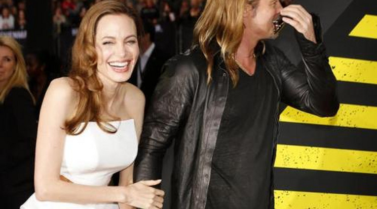 Angelina Jolie  felpofozta Brad Pittet -videó!