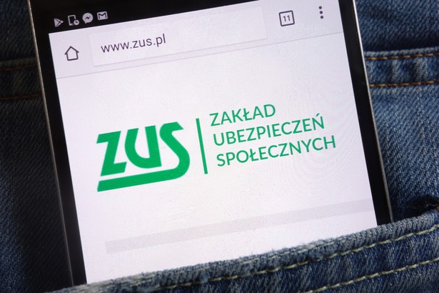 ZUS przekazał do OFE 3,88 mln zł