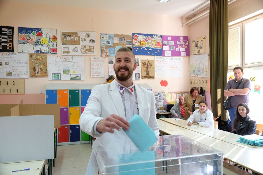 Luka Maksimovic Beli na glasanju