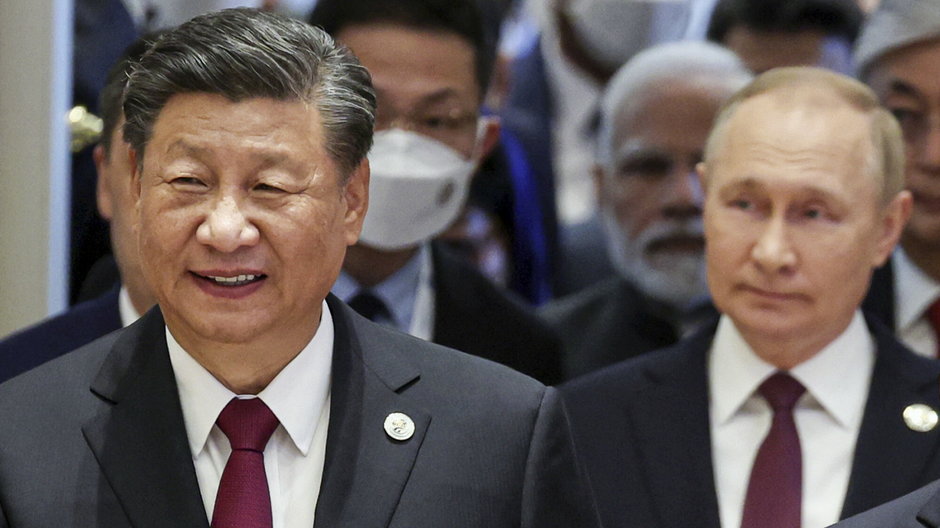 Xi Jinping i Władimir Putin podczas szczytu Szanghajskiej Organizacji Współpracy w Samarkandzie, Uzbekistan, 16 września 2022 r.