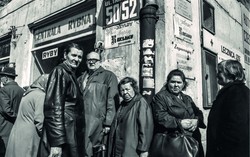 Tak wyglądało codzienne życie na powojennej Pradze [FOTO]