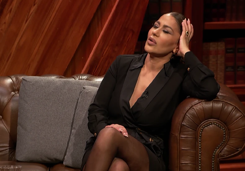 Mina Kostić, emisija "Na terapiji sa Slavicom Đukić Dejanović"