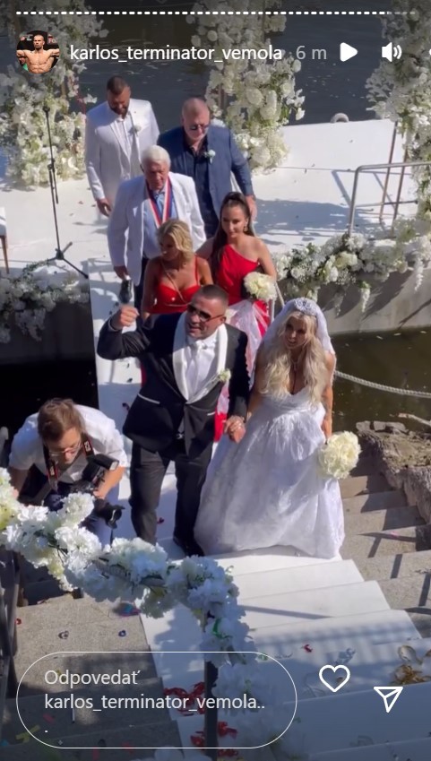 Lela a Karlos po svadobnom obrade.