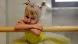 Historia małej Jagny: NFZ nie da na operację za granicą, jeżeli można ją zrobić w kraju. Nawet gdy może ocalić życie