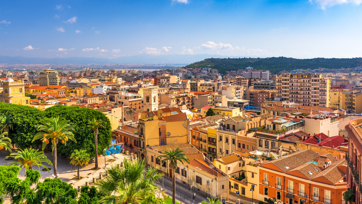 Cagliari -  co warto zobaczyć,  atrakcje miasta, plaże, zabytki