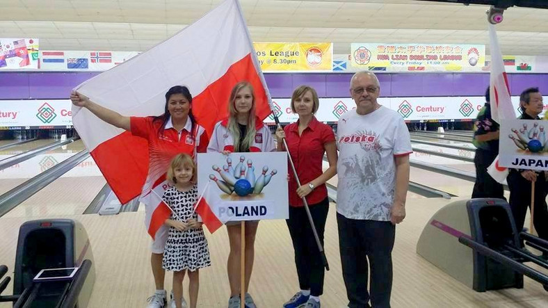 Krzysztof Grzybowski z żoną Felindą (reprezentantką Polski) podczas zawodów bowlingowych w Malezji