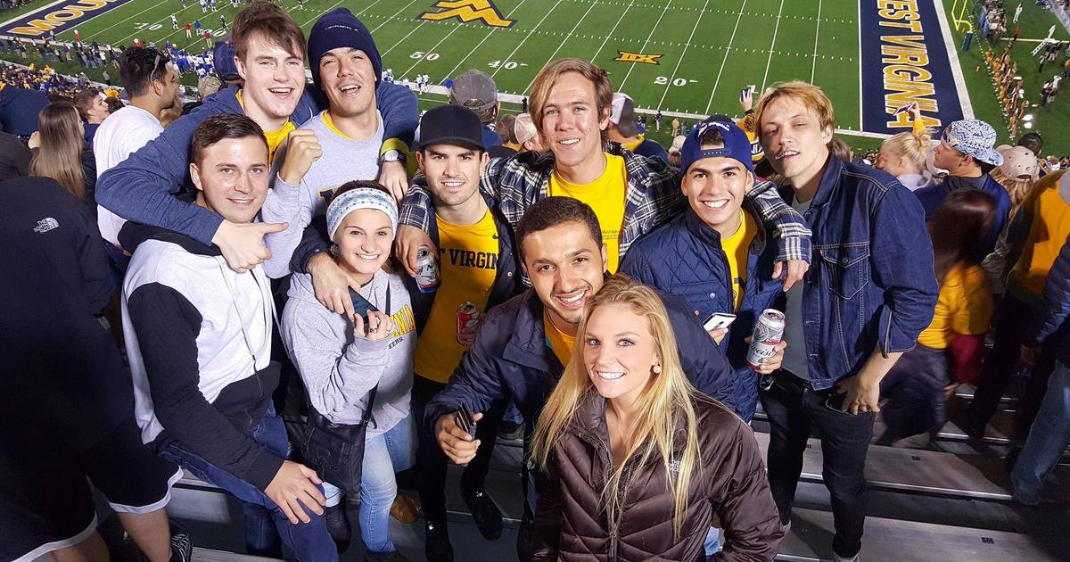 West Virginia University najbardziej imprezowa uczelnia w USA - Noizz