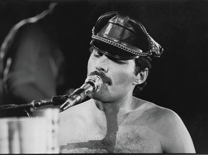 Freddie Mercury (1946 - 1991)