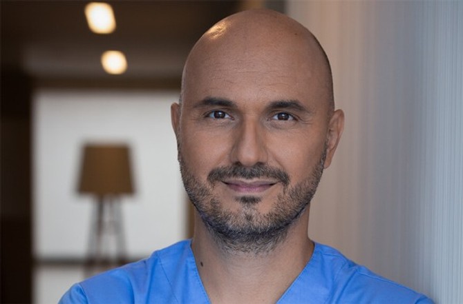 Dr Athanasios Pantelis, stručnjak klinike Newlife IVF Greece