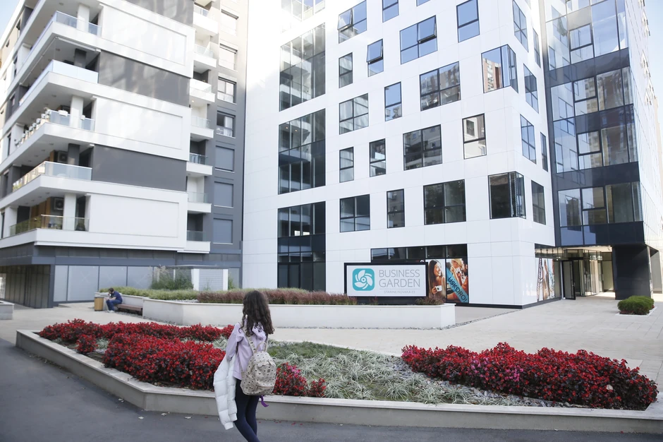 Zgrada u kojoj živi naslednik Mone