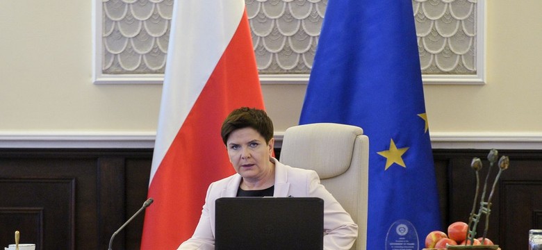 Premier Szydło: Politycy szkalujący swój kraj na forum międzynarodowym nie są godni jego reprezentowania