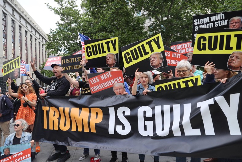 Donald Trump's opponents go on trial in Manhattan. New York, May 30, 2018