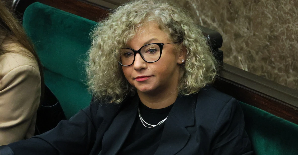 Urząd ministry ds. równości zlikwidowany. Co z Katarzyną Kotulą?