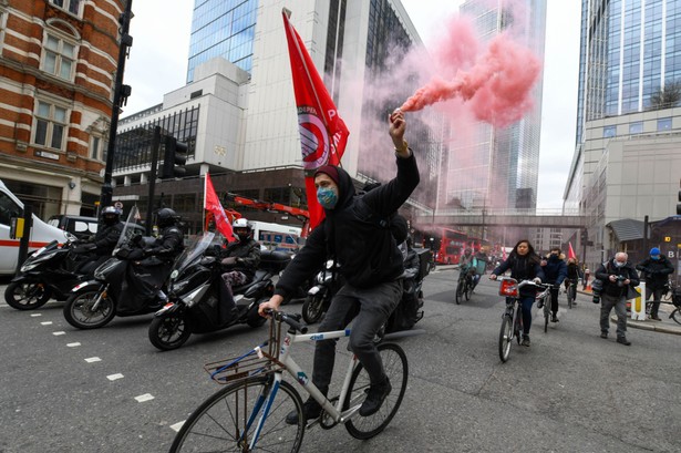 Protesty pracowników Deliveroo Holdings Plc, Londyn