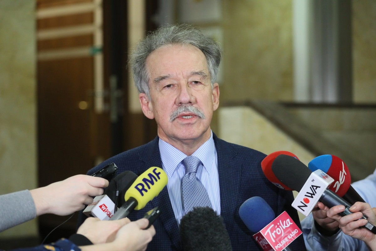 Wojciech Hermeliński, przewodniczący PKW, ma powody do zadowolenia – większość jego uwag została uwzględniona