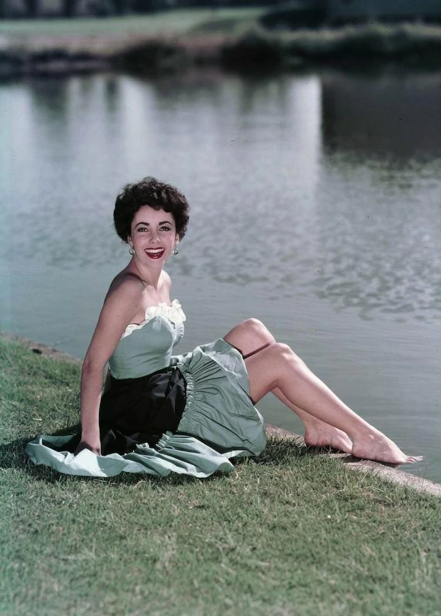 4. Elizabeth Taylor 