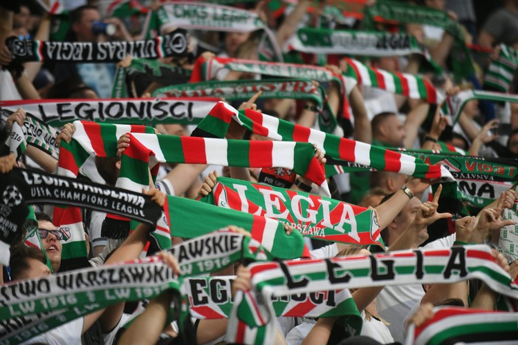 Oprawa na stadionie Legii Warszawa
