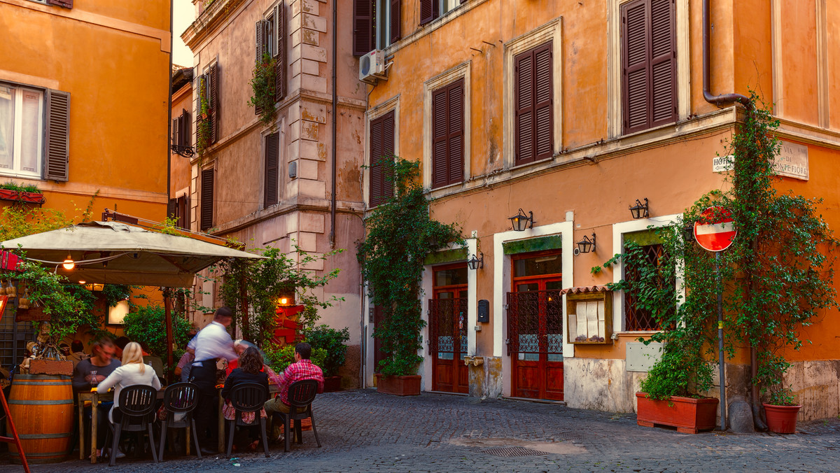 Włochy: Kolejny wyjątkowo słony rachunek dla turystów w restauracji w Rzymie
