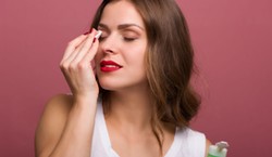 GIS ostrzega Polki: Zakazany składnik w popularnym kosmetyku