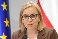 Hennig-Kloska na wylocie? Tusk może przedstawić propozycję [KULISY]