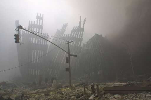 Ruiny World Trade Center 11 września 2001 roku